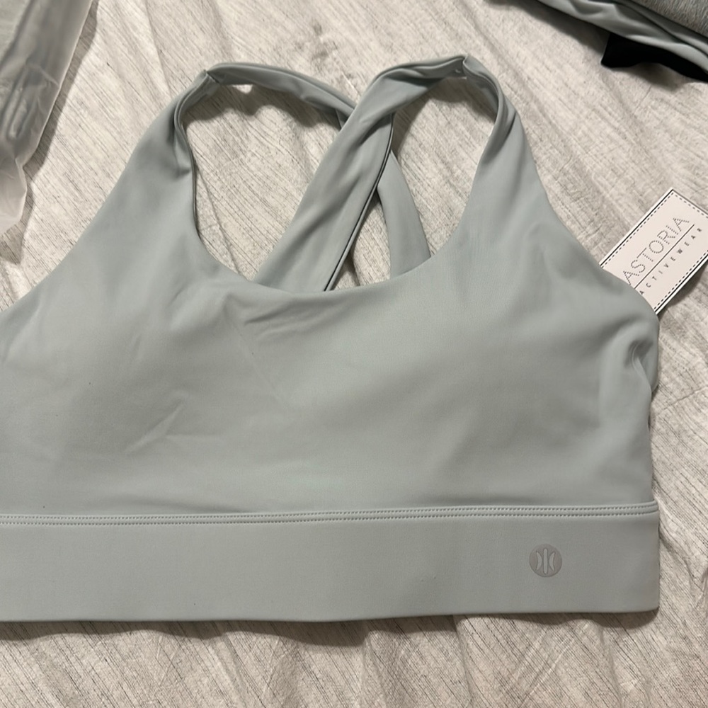 Astoria activewear sports bra